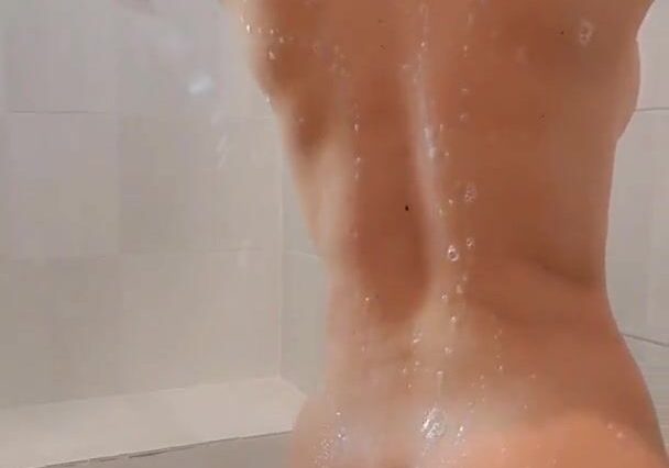 Alinity Nude Shower Video