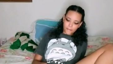 Morenaça masturbating without taking off her panties