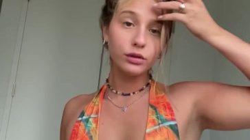 Genieeexumm Teen Babe Vibrating her Pussy till Gets Orgasm Onlyfans Video