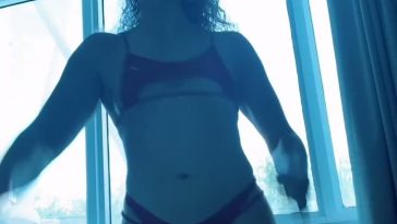 KarlyeTaylor Lusty Babe Dancing in Hot Bra and Pantie Onlyfans Video