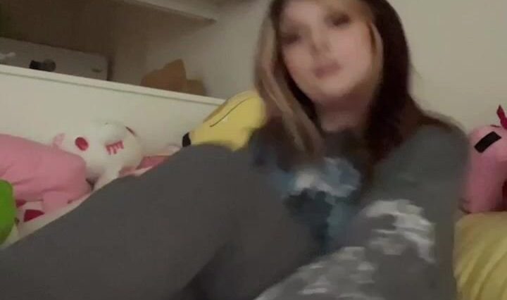 Notmeggii Playing Clean Pussy In Tight Panty Onlyfans Video