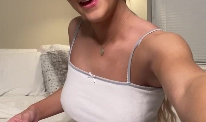 Oakleymiddleton18 Nerd School Girl After Studying Take Cloths Off And Fuck Her Nude Pussy Onlyfans Video